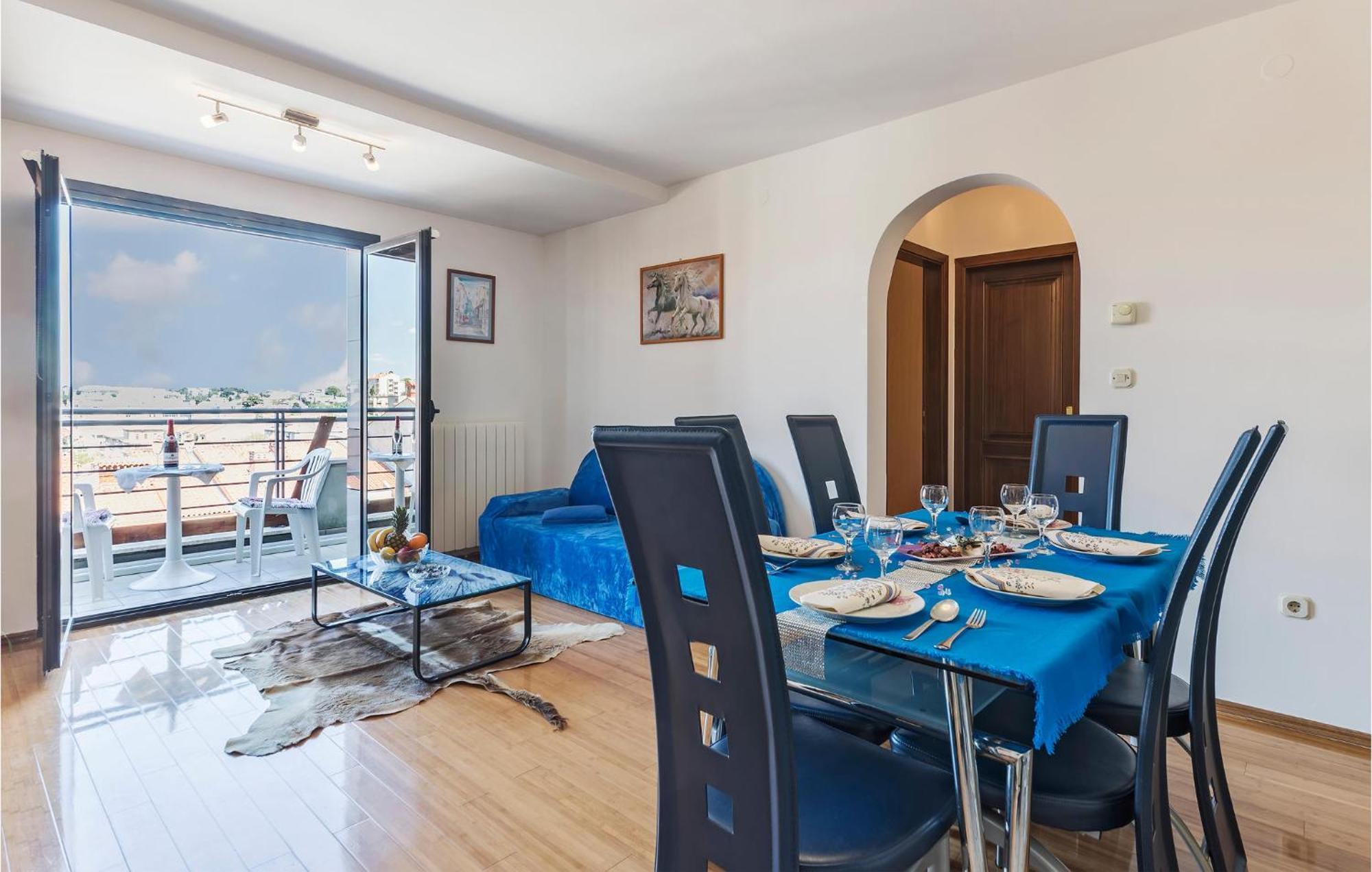 1 Bedroom Beautiful Apartment In Pula Exterior photo