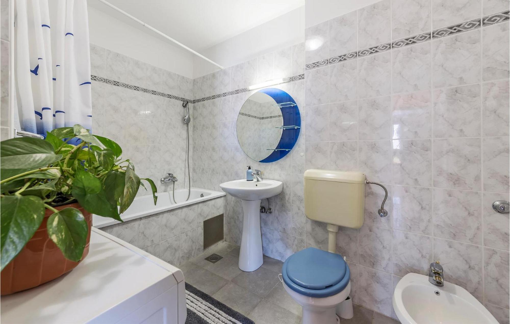 1 Bedroom Beautiful Apartment In Pula Exterior photo